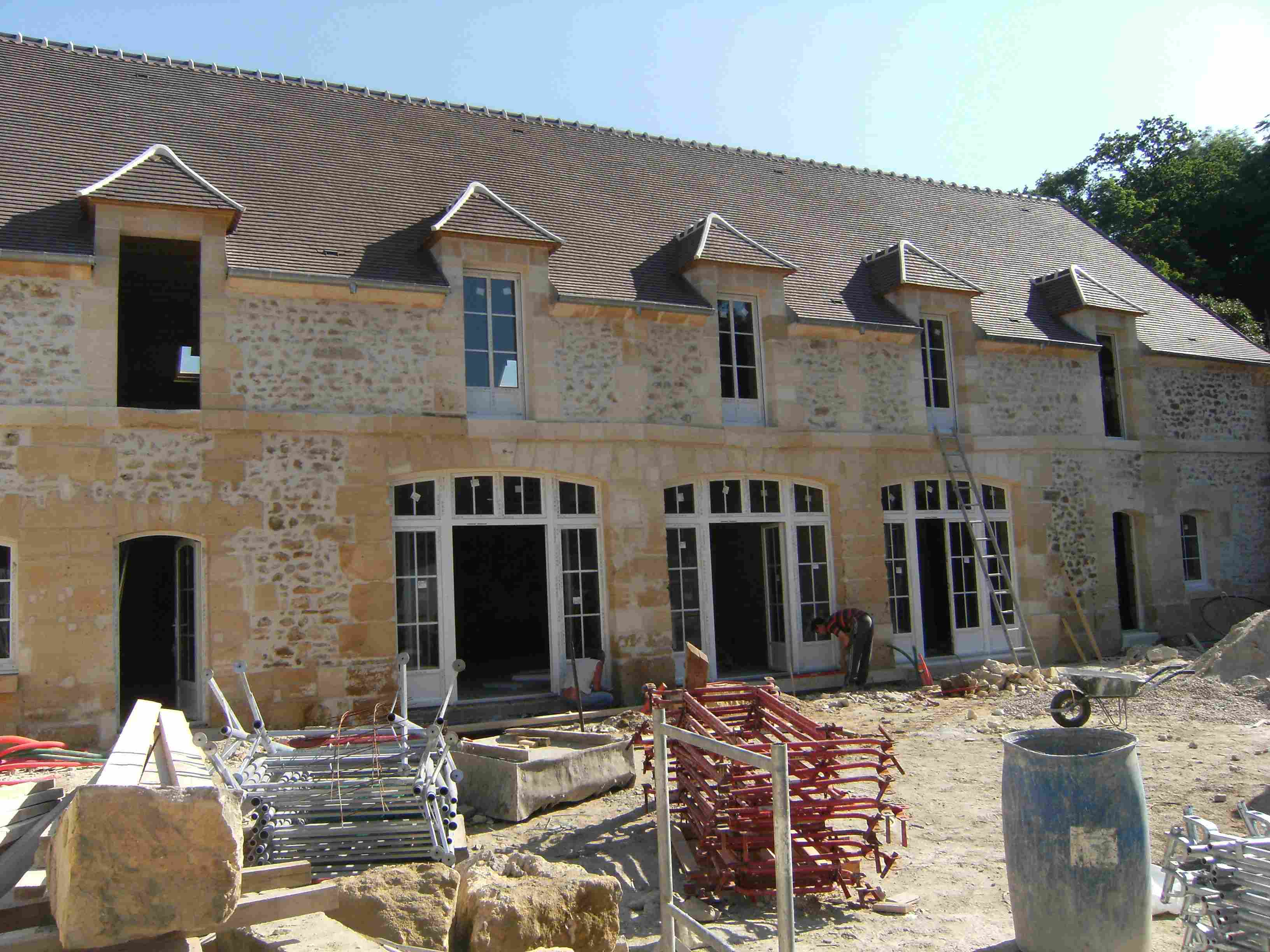 Verneuil en Halatte rénovation longère pierre de taille
